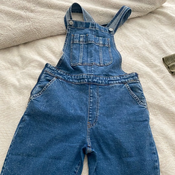 A&F overalls - Picture 5 of 5